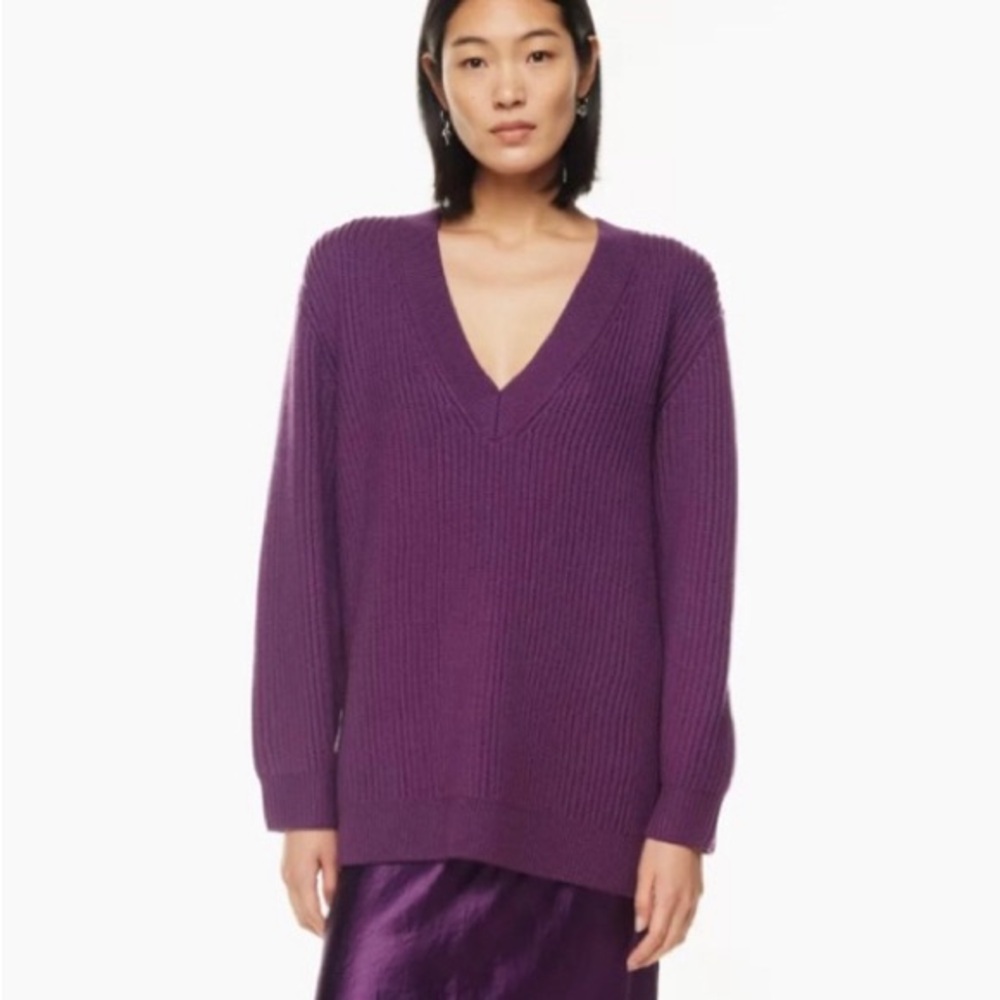 Aritzia Babaton Rogers Dewberry Purple Merino Wool Knit V Neck Sweater Sz 2XS